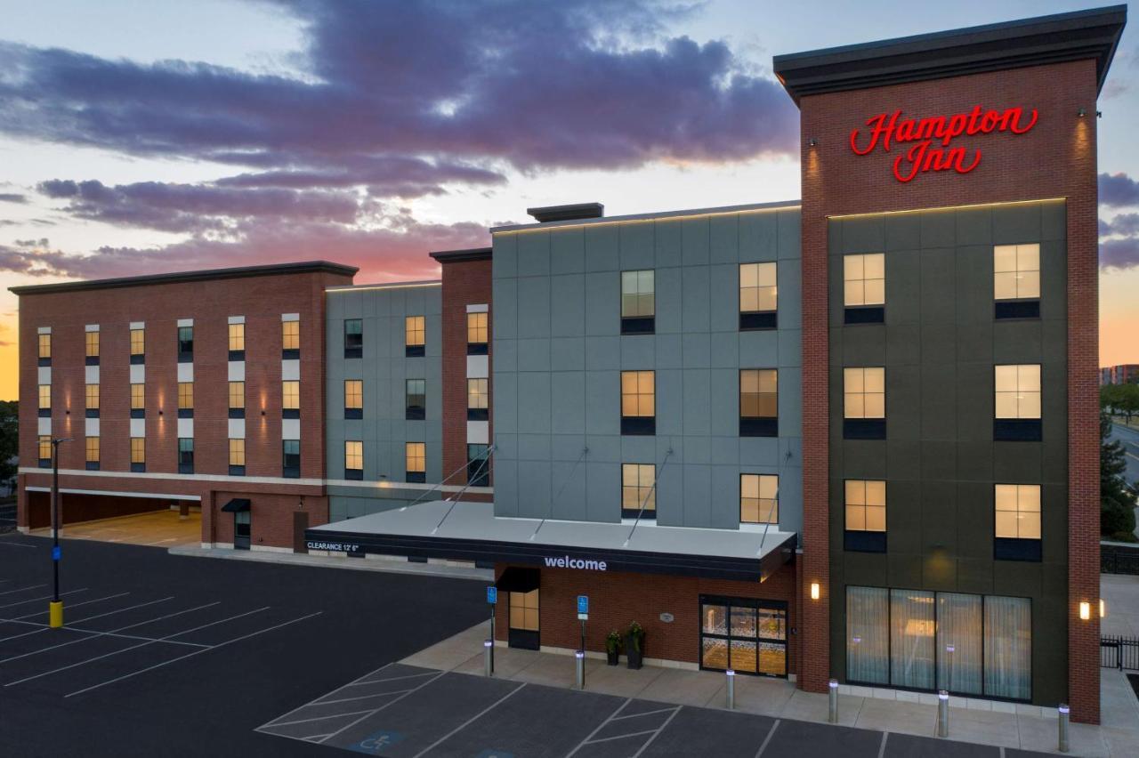 Hampton Inn Boston Logan Airport Chelsea Buitenkant foto